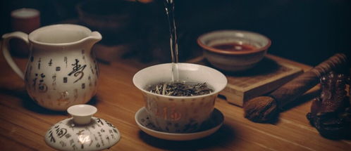 从天猫起家到京东第一 他用四年时间，把茶叶的爆款策略讲透了