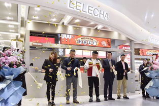 楽楽茶江苏首店盛大开业，制茶工厂概念店再掀消费热潮